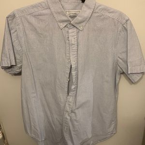 Mens short sleeved button down shirt